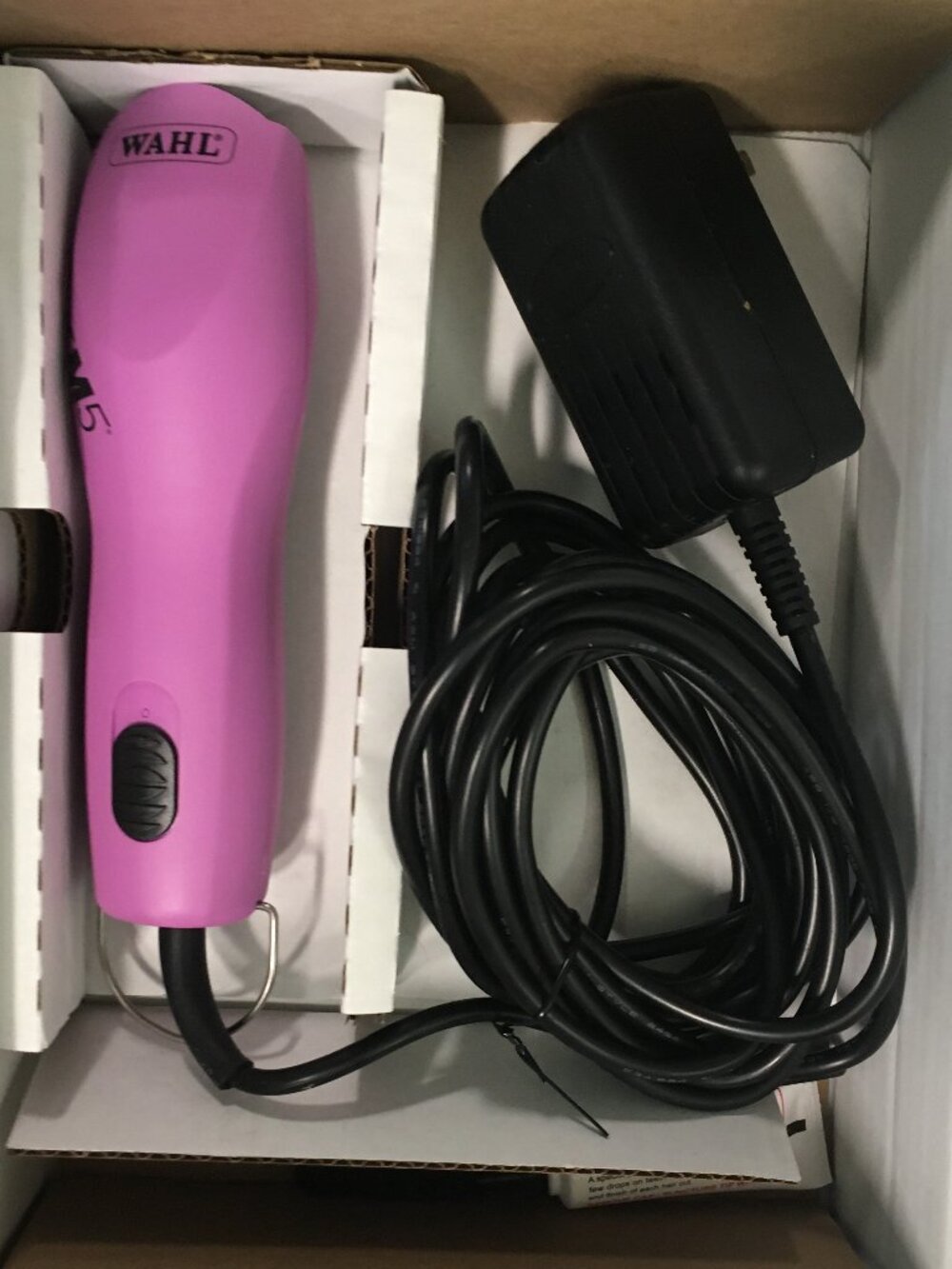 Wahl KM5 2 Speed Brushless Motor Dog Clipper Pink w/ 7F blade